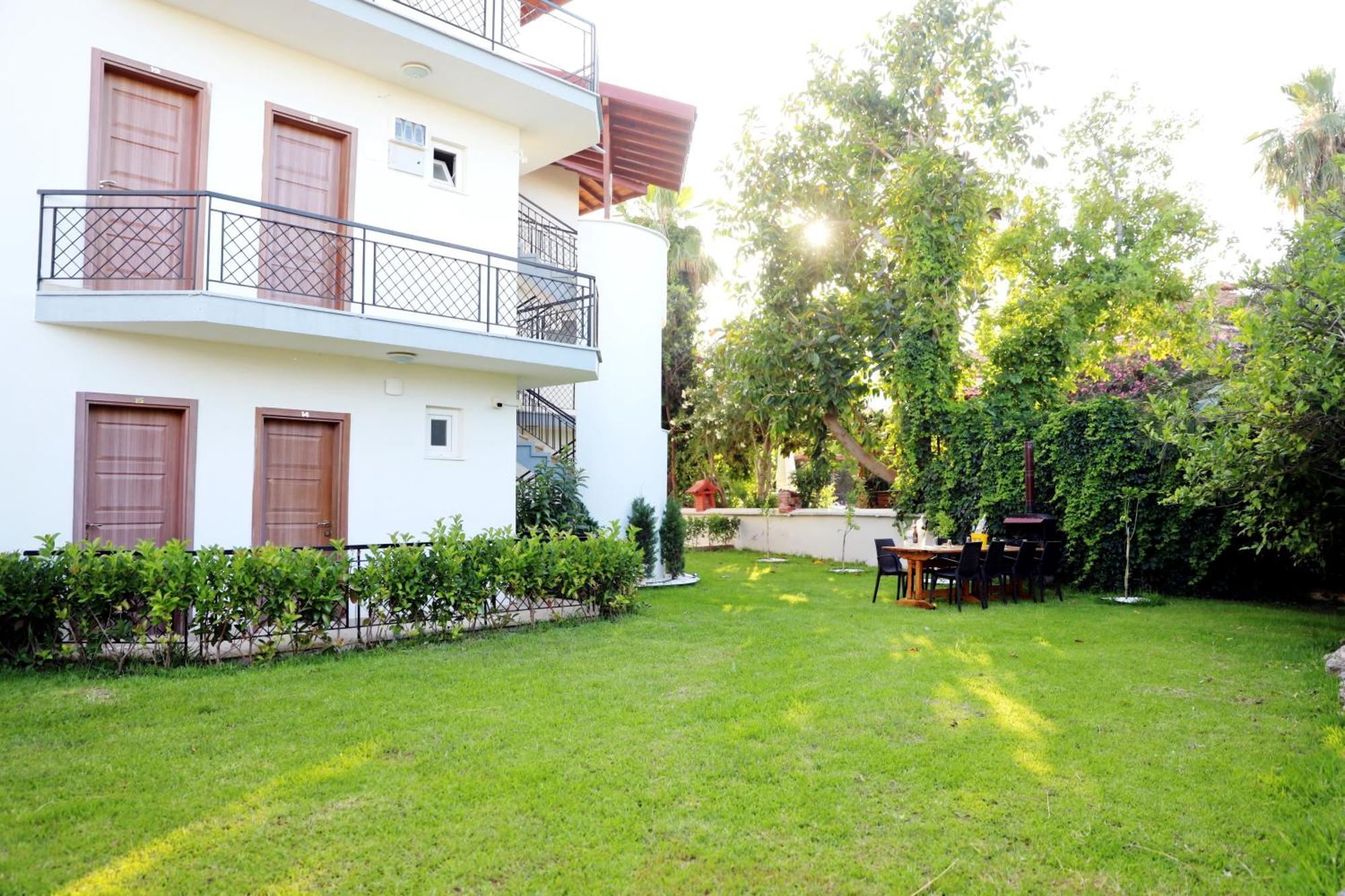 Akin Apart And Hotel Antalya Exterior photo